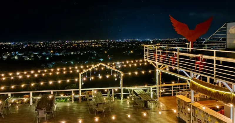 宜蘭景點推薦「Amaze兔子迷宮枕夜粉美」免門票！白天拍美照 晚上看夜景。