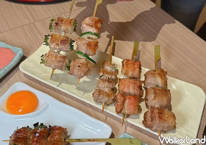 京站美食推薦吃！首間野菜豚肉串燒「堇楽」均一價80元，5大排行先看。