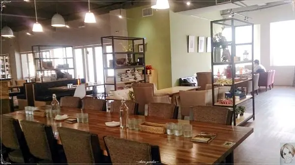 台北 政大光舍餐廳 Light House Cafe~校園內也有氣氛美店