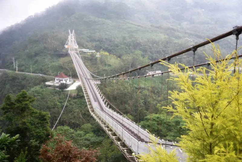 嘉義梅山一日遊行程推薦｜金牌農村太平社區 太平雲梯 太平老街