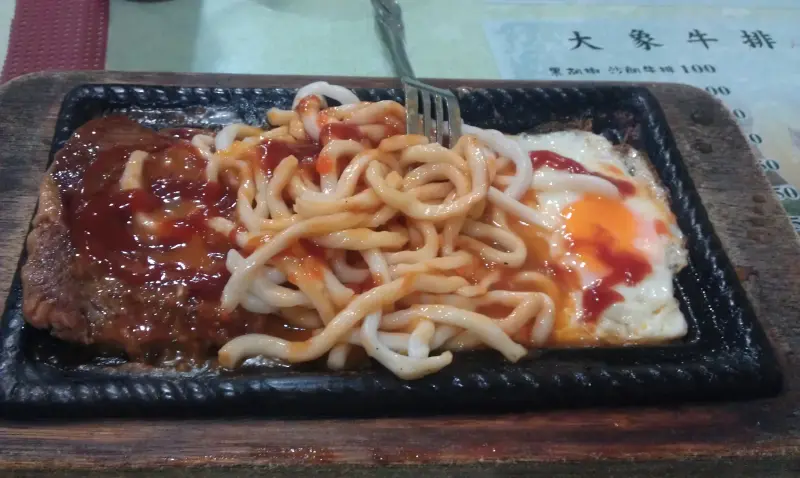 景美夜市的平價牛排