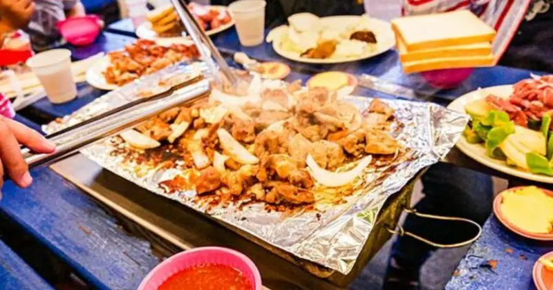 綠島必吃美食推薦！阿剛炭烤高CP值燒烤吃到飽，自助式BBQ飽到天靈蓋。