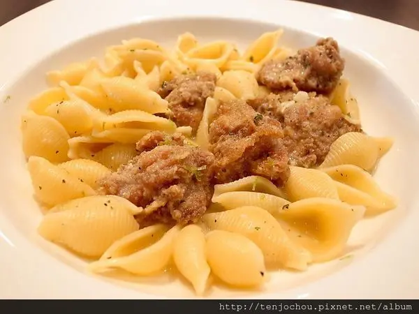 花花，甲飽沒【台北食記】Oregano奧瑞岡義式餐廳 台北最愛的義大利麵 商業午餐cp值高推薦 信義安和站大安站