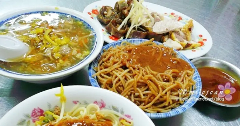 宜蘭百年老店！正雄小吃部必點米粉炒，傳承三代古早味黑白切 炒燻鴨。