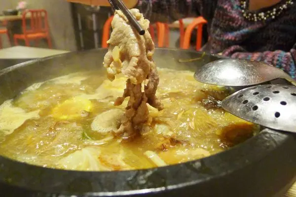 口碑27-高CP質平價好美味之石頭公石頭火鍋        
      