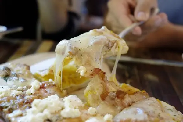 台北東區 Square Pizza al Taglio 方 - 方形披薩好吃，靠近忠孝敦化站