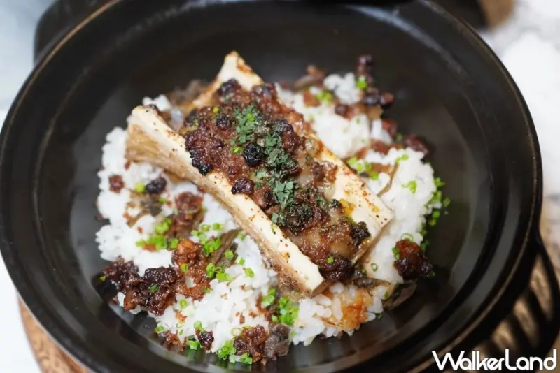 台中頂級燒肉加1！八和和牛燒肉專門店台中店 攜手冠軍侍酒師打造餐酒體驗，燒肉界的勞斯萊斯。