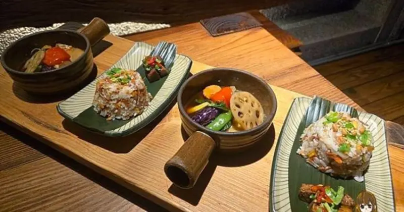 桃園龍潭祕境！無菜單蔬食入木三分，禪意空間帶您體驗感官靜謐旅程。