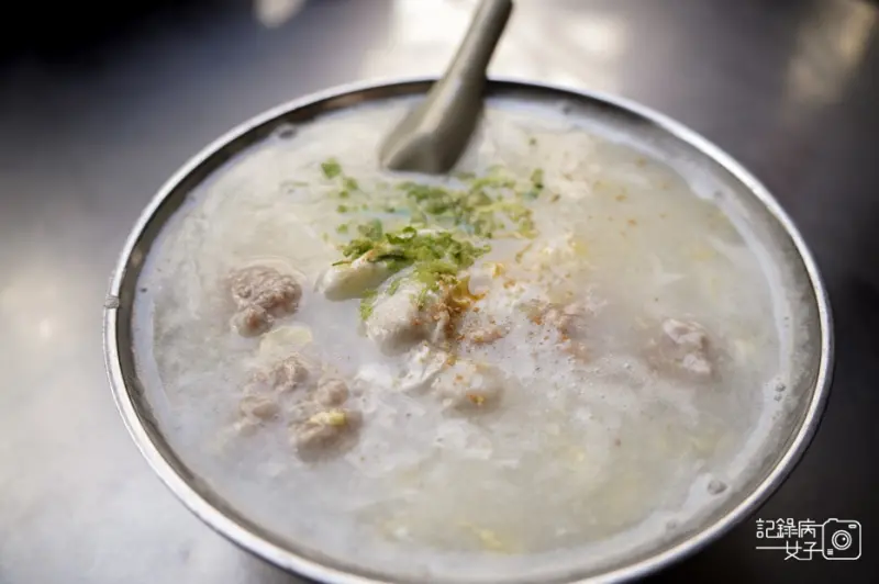 【金門 金城鎮】永春廣東粥x金門特色粥糜x煮到看不到也吃不到米粒的糜湯
