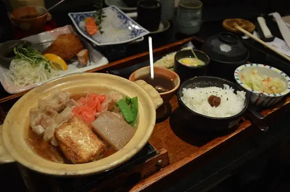 台北車站周邊美食~~大車輪定食料理