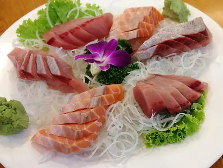 累積30幾年羅東在地人好口碑-味芳海鮮園