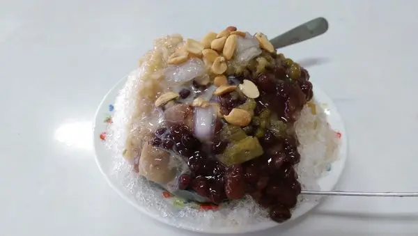 建成冰菓室：40年古早味老店！(頭份)