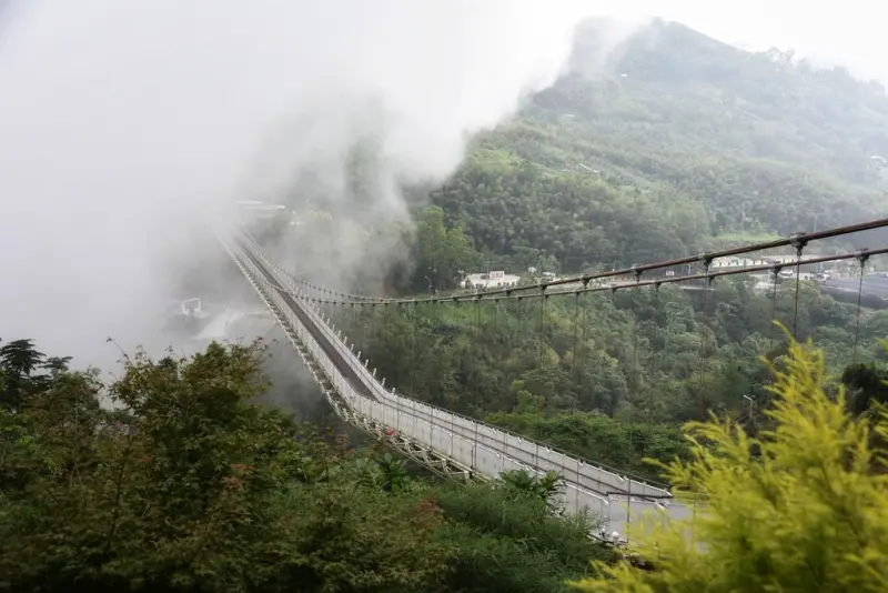 嘉義梅山一日遊行程推薦｜金牌農村太平社區 太平雲梯 太平老街