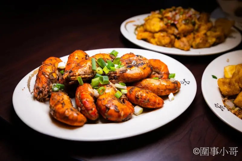 中壢美食推薦-醉鮮熱炒，食材新鮮菜色美味又有創意而且營業到凌晨五點！吃飯聊天小酌的好去處～ @圍事小哥的幸福相框