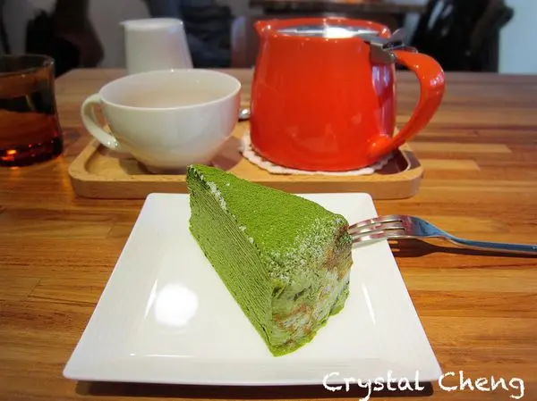 【台北美食推薦】生活在他方 可愛繪本書屋 抹茶千層更是美味推薦(甜點 古亭 咖啡廳)