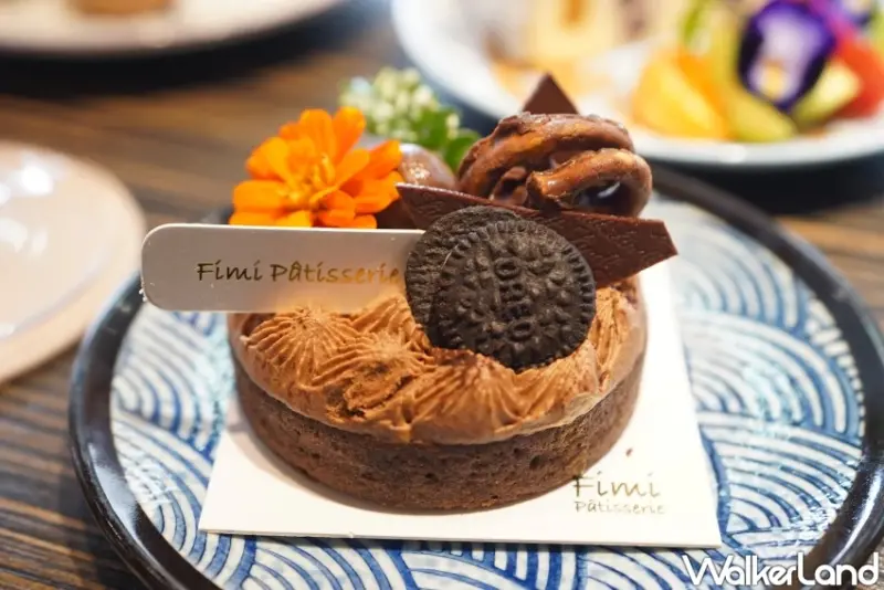 高評價台中烏日咖啡廳！FiMi後山小廚房 藍帶甜點師打造精緻甜點，芋泥香草千層必點。