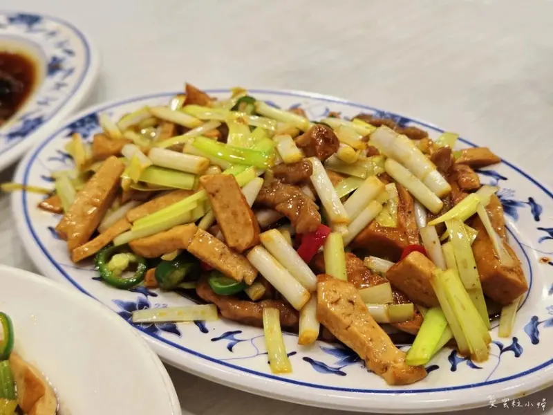 【旅食.台北】家常眷村菜，大安區仁愛路經濟實惠眷村小館，一人