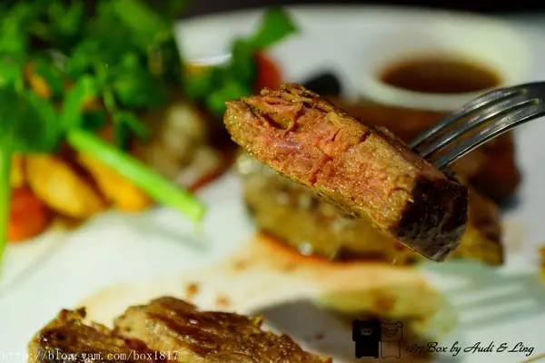 【台中。豐原】Mooi摩一五金主題餐廳。創意五金設計。法式情懷珍饌