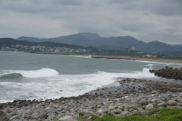 新北市金山：夢幻海庭園咖啡~優雅看海好去處