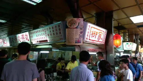 柳家肉燥飯：古早味人氣小吃(新竹)