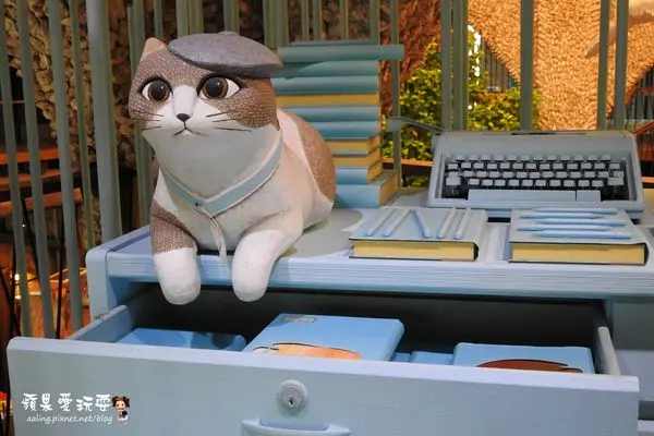 台南安平‧海洋風貓咪群,好拍好好玩~「虱目魚主題館」府城旗艦店（二訪）