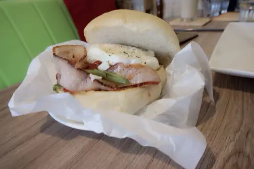 食記 ► 板橋 江子翠 ◄ 翻桌吧Turning Table BRUNCH✔  捷運板南線江子翠捷運站早午餐新選擇 x 小份量小美味 