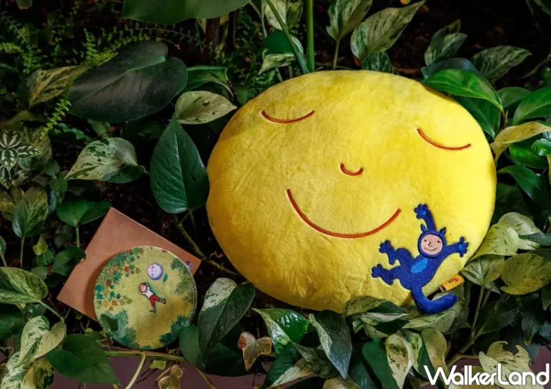 10米幾米月亮免費拍！誠品新店週年慶1折起，滿千再送百超好逛。