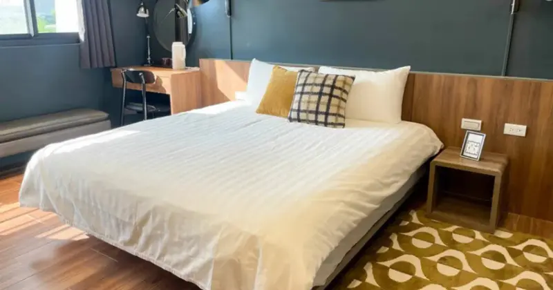 澎湖住宿新選擇！馬公澎湖民宿H&笑掌家全新翻修工業風，近市區超享受。