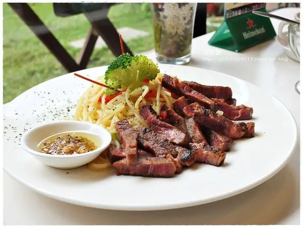 【台北】捷運公館站。免費wifi/免服務費/壽星優惠/包場聚會/商業午餐/早午餐/義式料理「SOWA索瓦咖啡」台北台大店