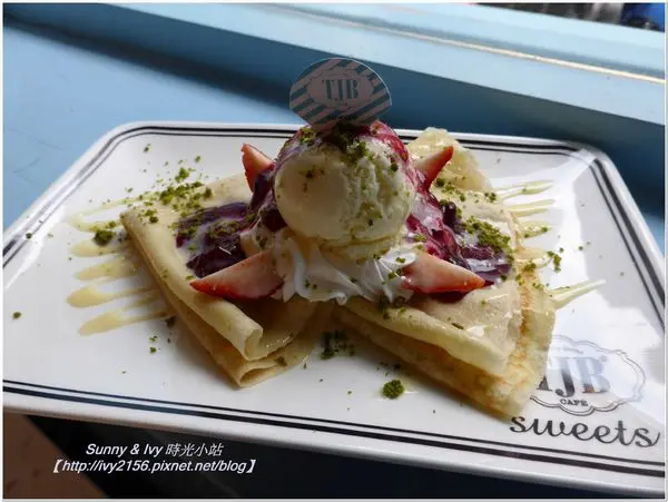 【台北中正食記】TJB cafe（公館店）。在浪漫的土耳其藍裡，吃早午餐是一種視覺享受