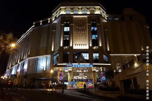 【高雄住宿】E-DA ROYAL HOTEL 義大皇家酒店(下) 戶外游泳池/SPA水療池/義大世界購物廣場紅樹林鐵板燒吃晚餐