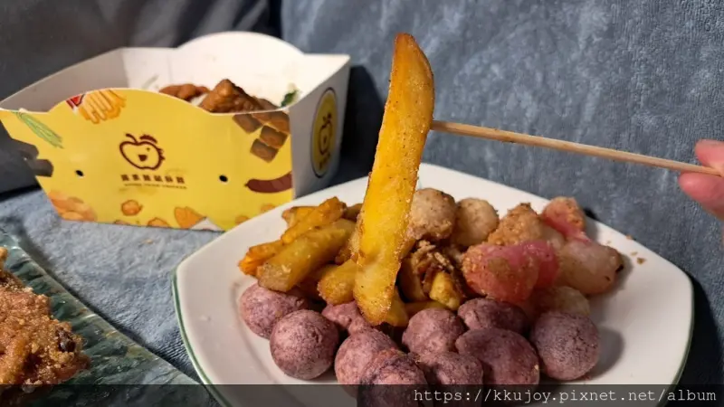 蘋果雞香雞排鹽酥雞|新豐門市|辛香料添加蒜頭、洋蔥、九層塔 