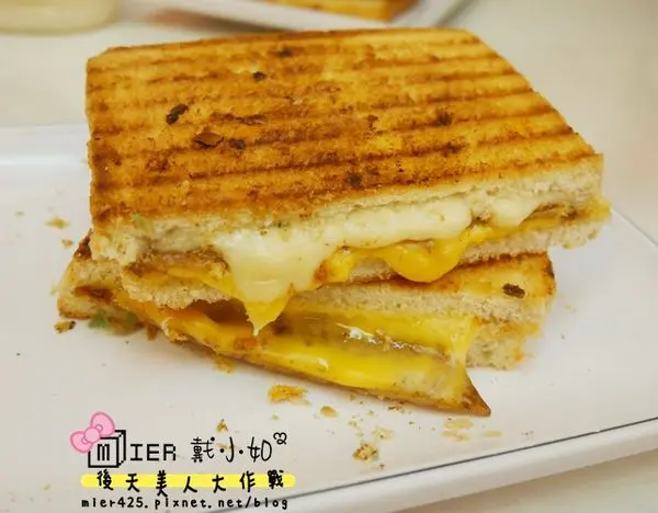 【台南】MM3周年慶 國華街美食 假日限定排隊美食 五星主廚快餐車 熱樂煎爆漿乳酪三明治 爆漿起士超邪惡 