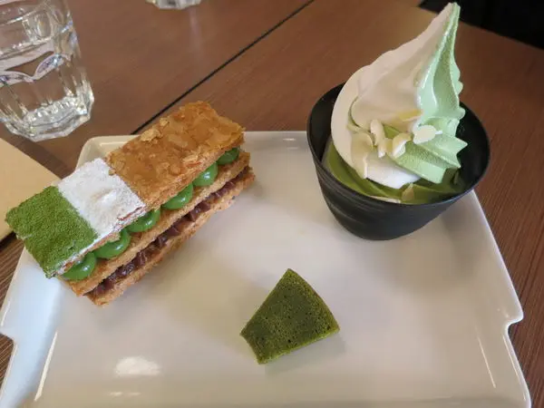 台中【抹茶】myowa和茗甘味處。進軍台中啦～在台北可是要等一小時呢！