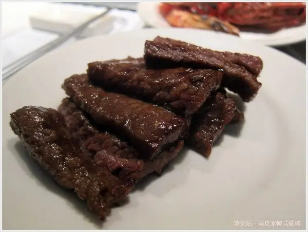 台中西屯區=<食>兩班家韓式碳烤~吃韓式燒烤免動手!只動口=