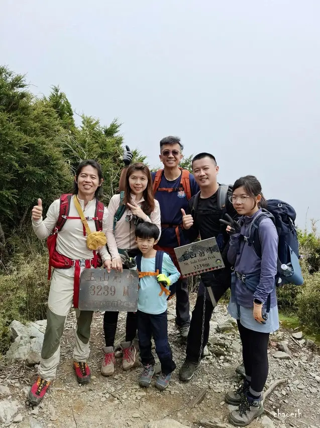 【百岳】玉山前峰(二刷)一日單攻《 3個小隊友(3歲7歲