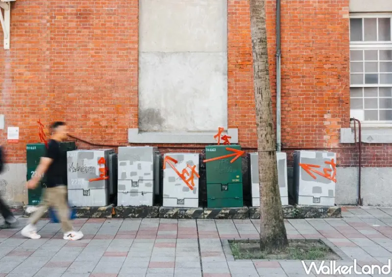 中山站隱藏版藝術街！中山站當街典藏展9大打卡點，新光三越巨型作品必拍。