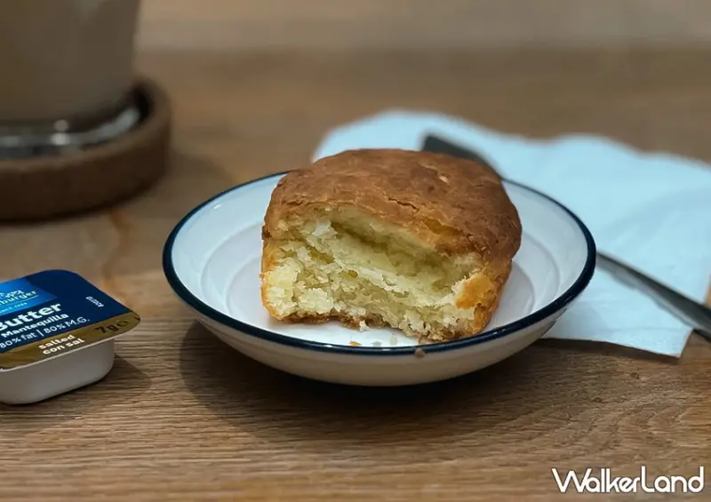 中山站不限時咖啡廳！浮光書店 復古老宅氛圍、營業到晚上10點，赤峰街獨立書店推薦。