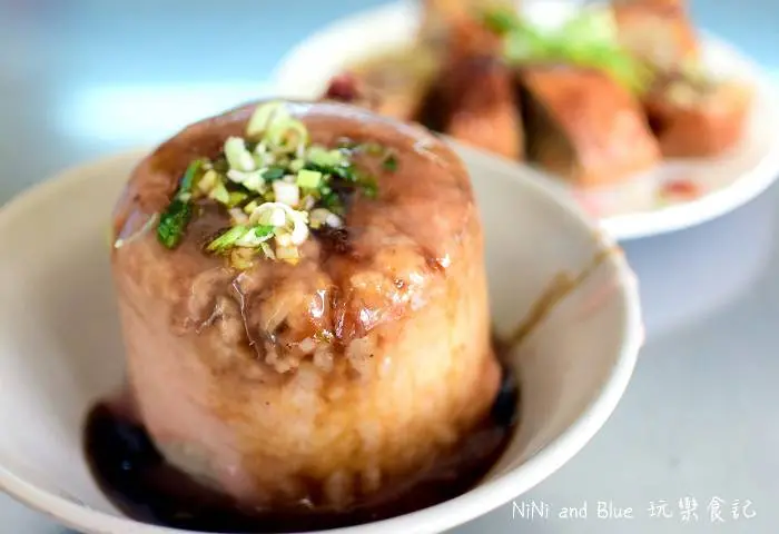 【彰化田中美食小吃】田中老店筒仔米糕~70年老店，保證生米炊成熟飯@.@