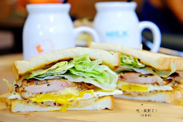 [行天宮美食] 吃，就對了！台北不限時早午餐，鐵板煎的吐司，配上恰到好處的蛋，好吃啊！(附完整菜單MENU) 行天宮早午餐/行天宮早餐/行天宮不限時早午餐/台北不限時有Wifi插座早午餐