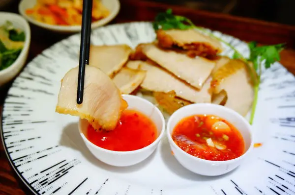 │食記│台北/小食泰-泰味食堂-泰式料理餐廳✨✨✨高貴不貴的泰式定食