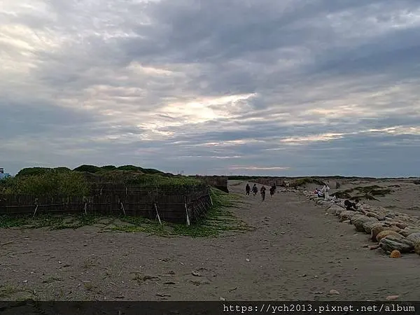 新竹市南寮漁港吹吹風