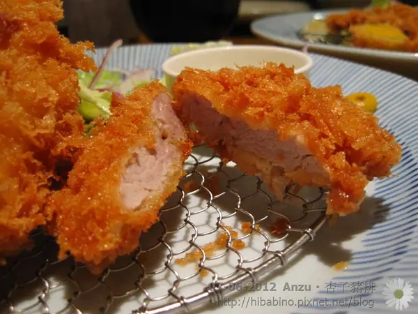 [食記] 台北‧松江南京站‧吃幾次也不膩的腰內肉♥Anzu杏子豬排