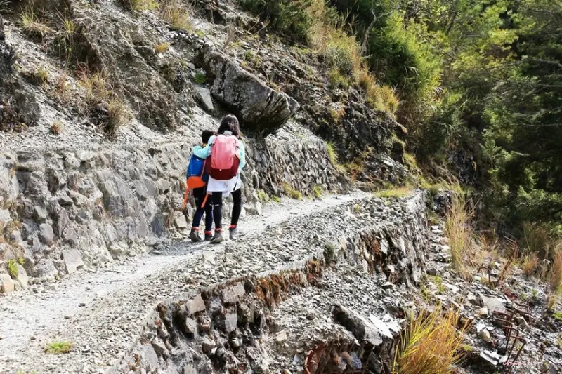 【百岳】玉山前峰(二刷)一日單攻《 3個小隊友(3歲7歲