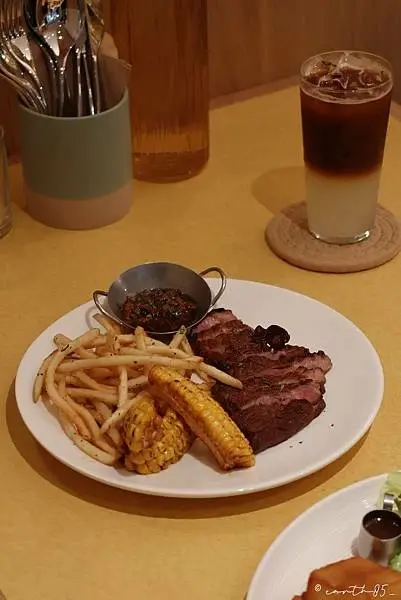 [ 台北美食 ]芮秋 Rachel-民生社區新開幕早午餐 玉