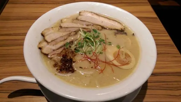 雞玉錦拉麵：四屆日本冠軍在台首店(桃園)