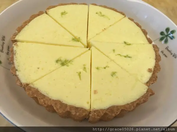 【宅配美食】開箱☼美地瑞斯  凍感檸檬派**當日現做超好吃**