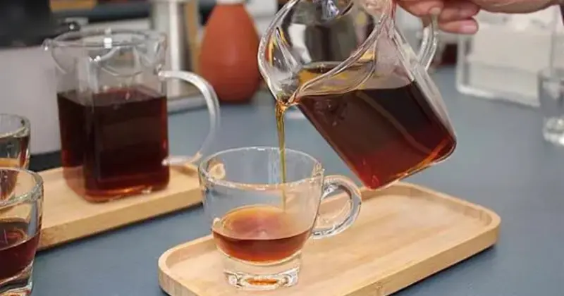 台中民俗公園旁文青咖啡廳！啡嶼單品咖啡與隱藏版甜點太驚艷。