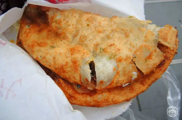 呷飽祙【台中･超三代蔥油餅】買的時間點太重要了