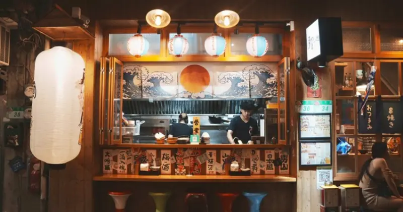 士林夜市巷弄居酒屋！月里小酌道地日式串燒居酒屋，明太子烏龍麵必吃。